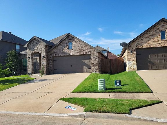 2nd image of 4133 Sweet Clover Ln