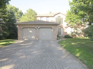 38 Orkney Cres, London, ON N5X 3R7