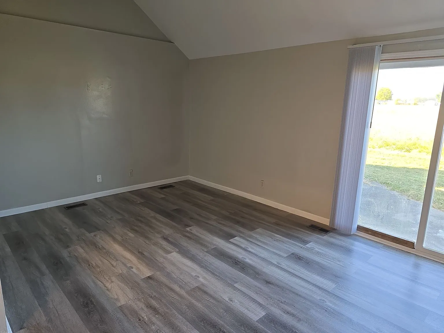 Find Your Next Home At Lightning Hill — Photo 3