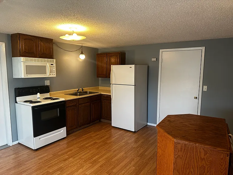 1512 Spring Bay Rd #1A — Photo 8