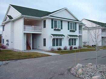 1st image of 9545-7 Summerhouse Dr