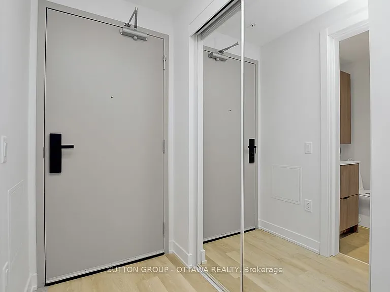 400 Albert St #1402 — Photo 10