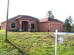 735 Homestead Rd S, Lehigh Acres, FL 33974