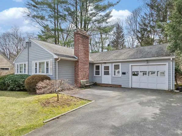 18 Evergreen Rd, Needham, MA 02494