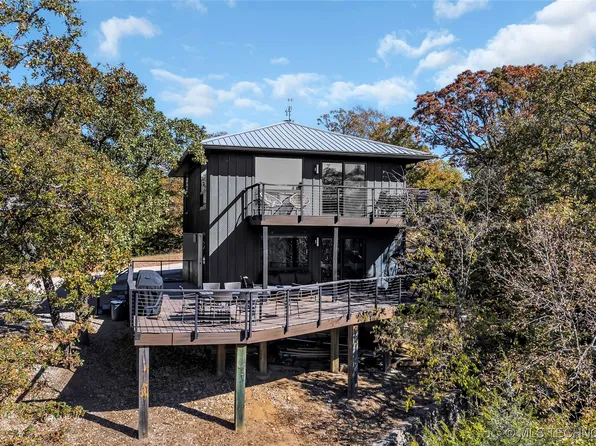 3649 Hilltop Dr, Sulphur, OK 73086