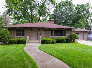 1309 W Acres Rd, Joliet, IL 60435