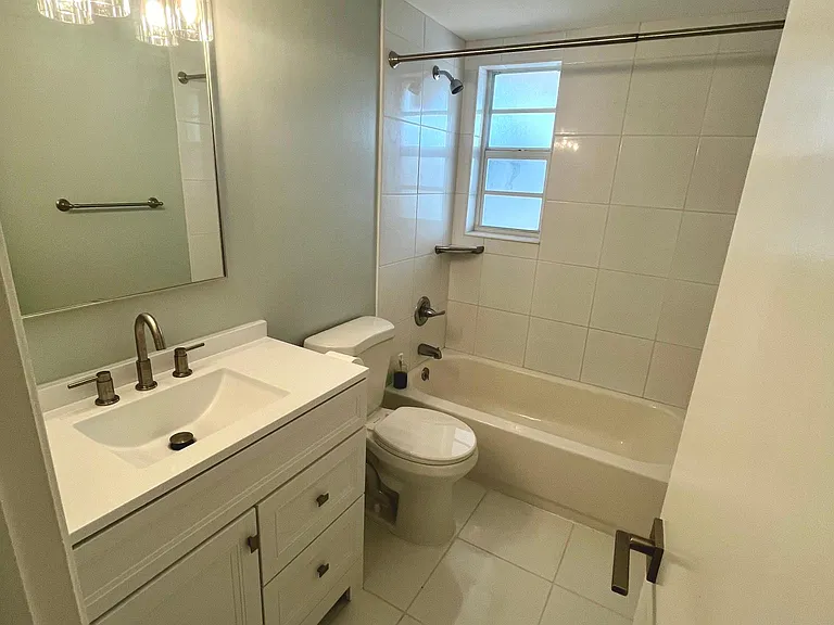 311 E Ocean Ave #301 — Photo 5