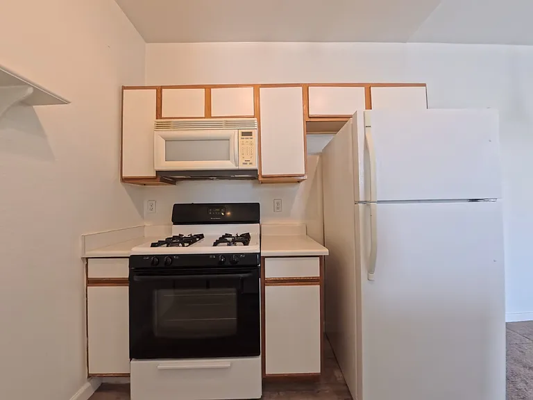 4960 Harrison Dr #233 — Photo 8