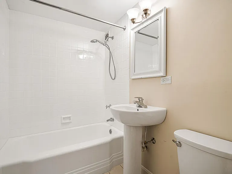 145 Pinckney St #525 — Photo 9