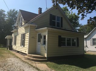 126 S 8th Ave, Canton, IL 61520