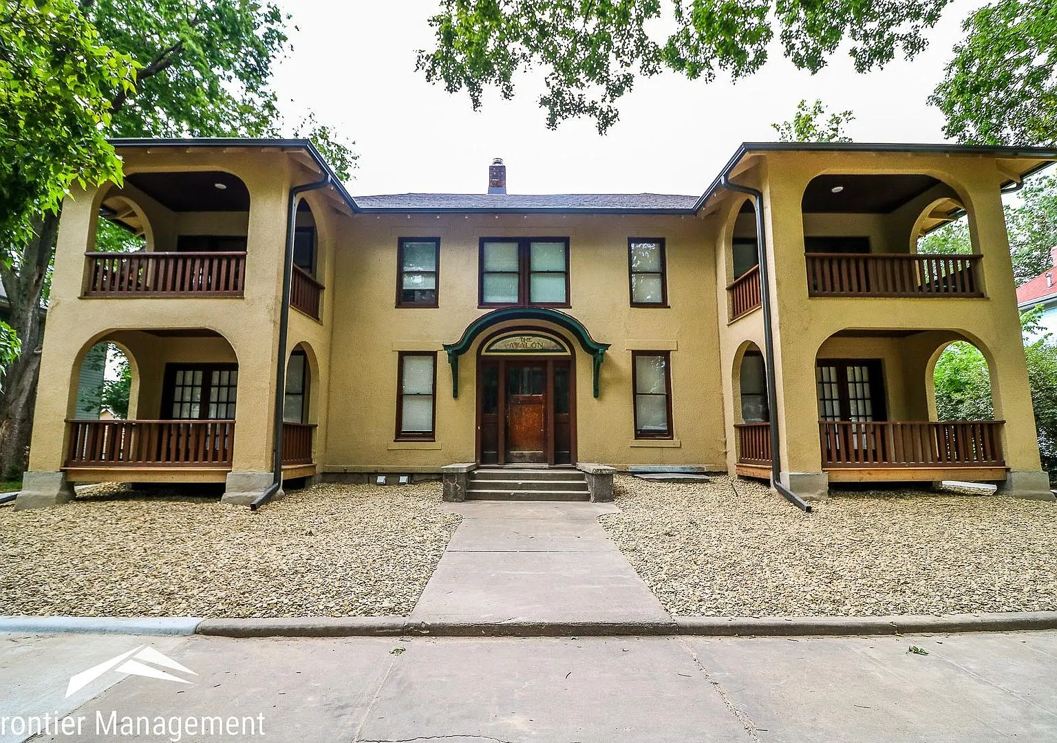 417 Fremont — Photo 1