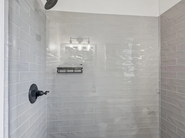 121 Laurel Ave — Photo 18