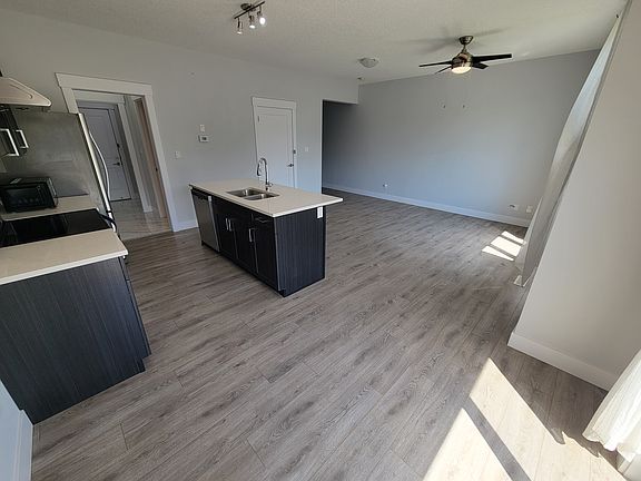 4th image of 4835 Wright Dr SW
