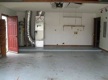 4th image of 2642 Alton Ct