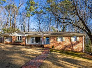 3140 Warrington Rd, Mountain Brook, AL 35223