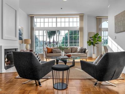 4348 Mammoth Ave APT 301, Sherman Oaks, CA, 91423