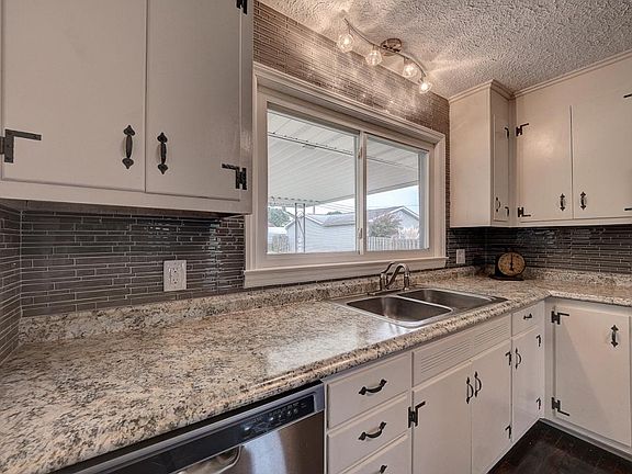 4th image of 701 Morison Ave