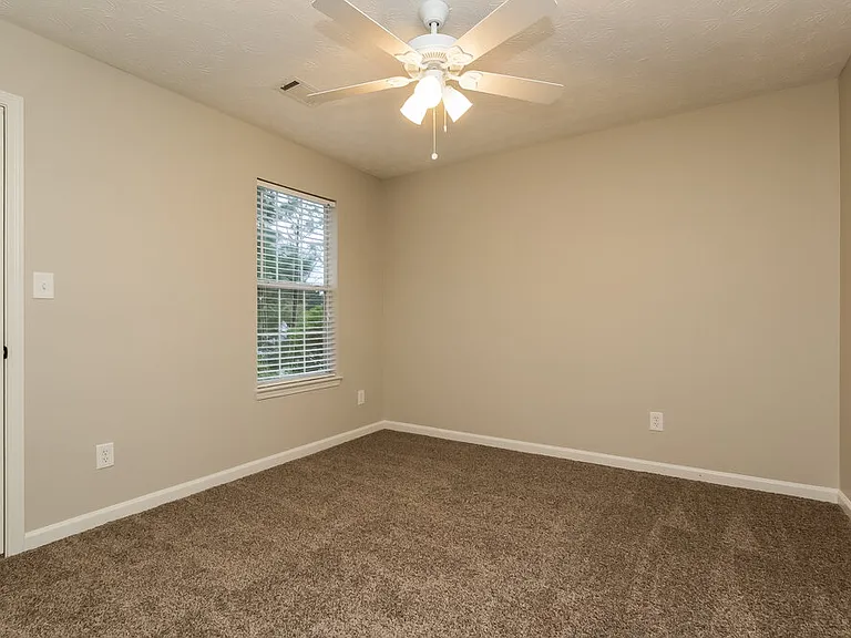 2350 Larpent Court — Photo 12