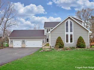 24585 W Sodman Ct, Antioch, IL 60002