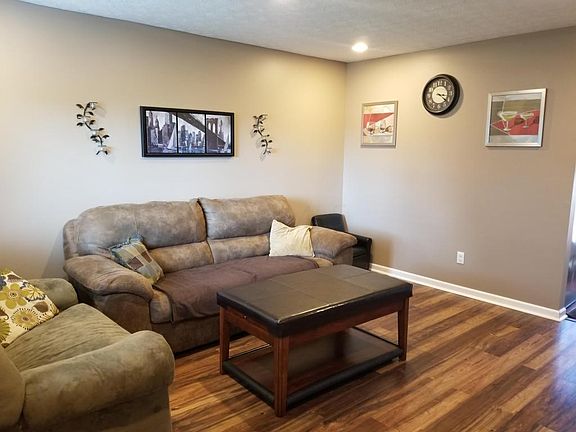 4th image of 5503 Bluegrass Way