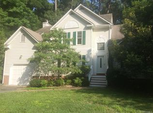 5704 Saddle Hill Dr, Midlothian, VA 23112