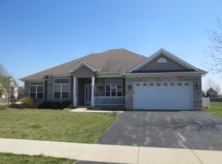 832 Bluestem Dr, Yorkville, IL