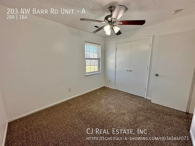 203 NW Barr Rd #A — Photo 8