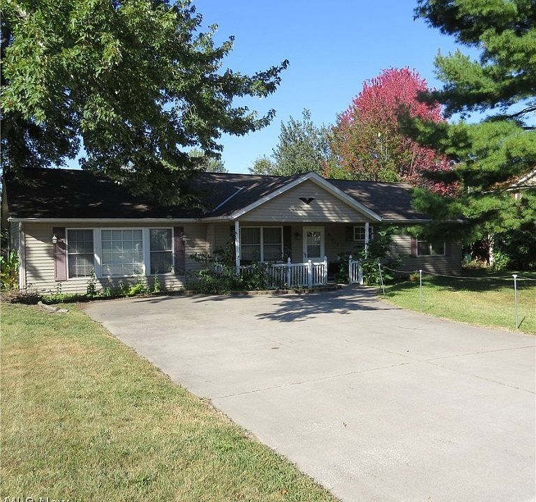1st image of 41638 Elmwood St