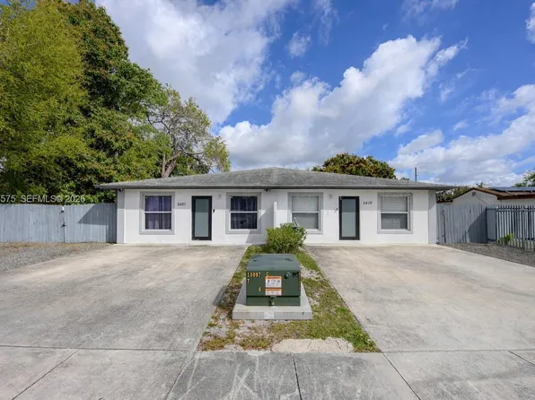 2419 NW 101st St, Miami, FL 33147