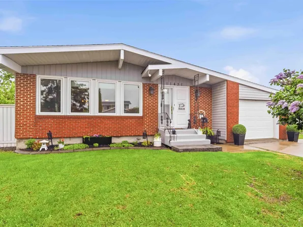 11431 144th Ave NW, Edmonton, AB T5X 1L7