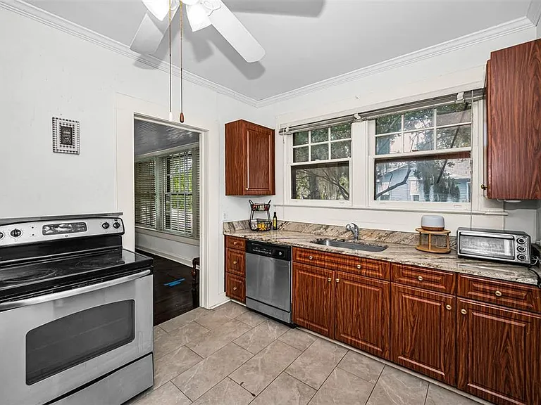 228 President St — Photo 20