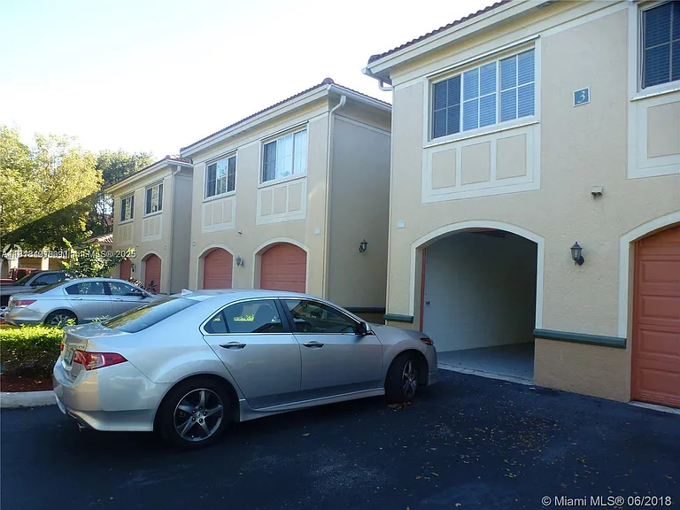 2474 Centergate Dr #204 — Photo 11