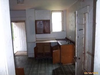 2nd image of 1109 Bates St SE
