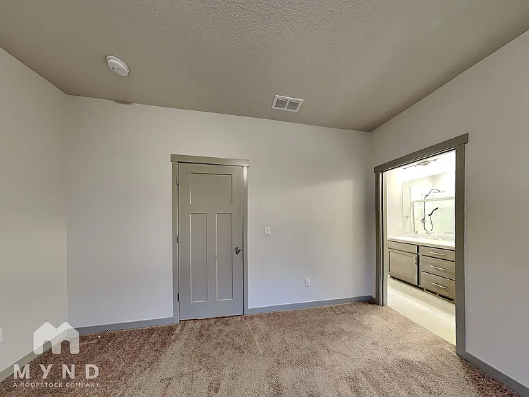 1217 NW Benton St #1217 — Photo 7
