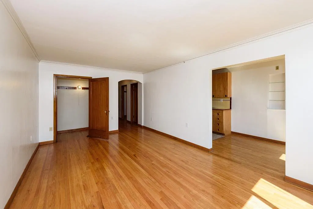 Ridgeview Apts - Studio + extra room — Photo 4