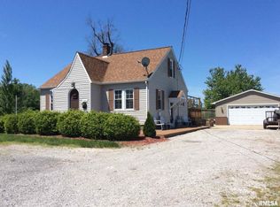 503 S Central St, Woodlawn, IL 62898
