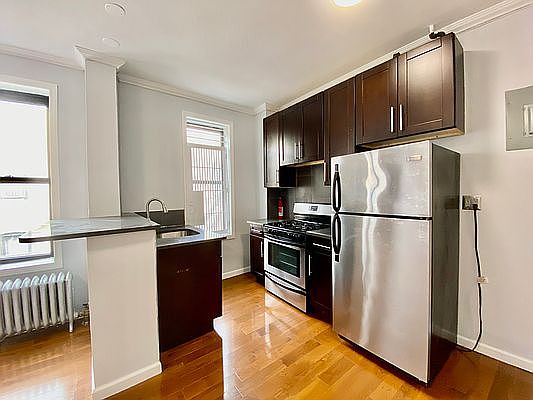 3rd image of 611 W 163rd St APT 55
