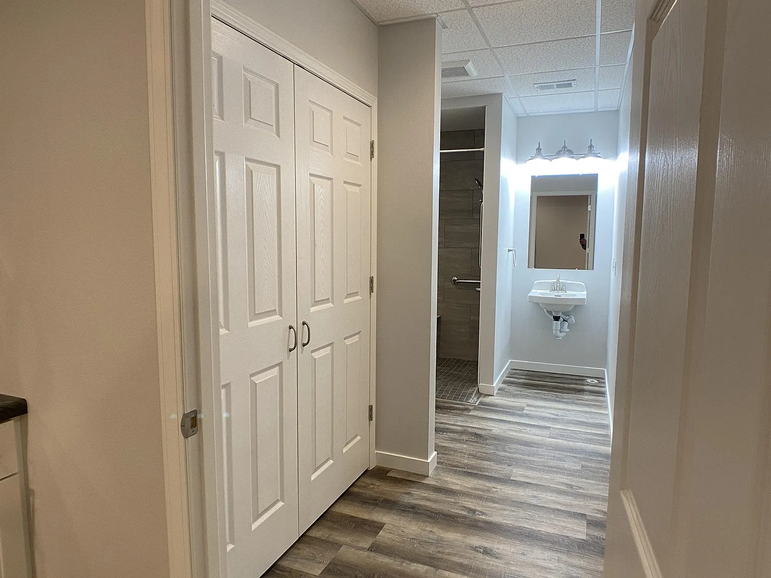 107 Main Street East — Photo 3