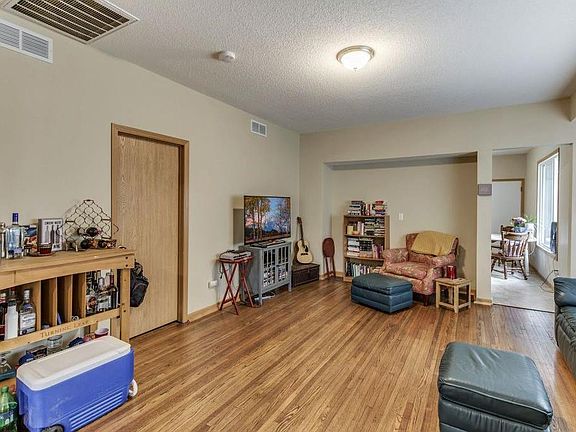5th image of 1617 Thomas Pl N #2