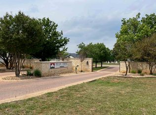105 Lampasas Ct, Horseshoe Bay, TX 78657