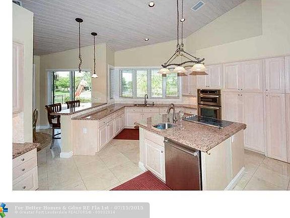 5th image of 1825 Eagle Trace Blvd