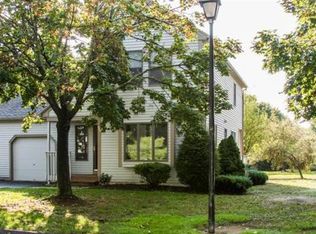55 Elm Mdws, Enfield, CT 06082
