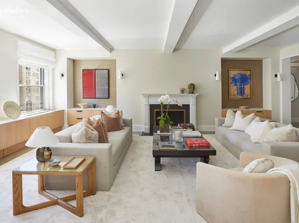 940 Park Avenue image 1 of 13