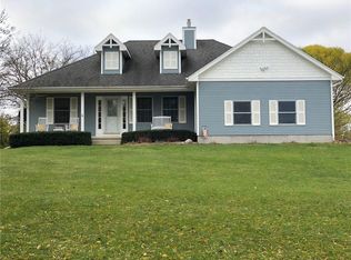2425 Millstream Ave, Winterset, IA 50273