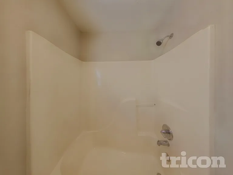 314 Shelley Ln — Photo 10