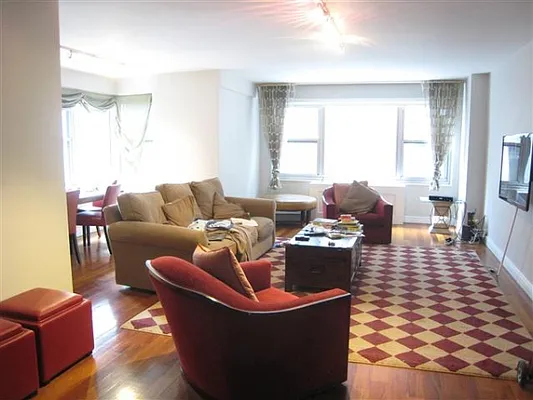 Rented by Citi Habitats | media 18