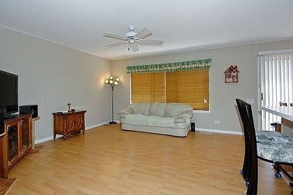 5th image of 431 Smoketree Ln