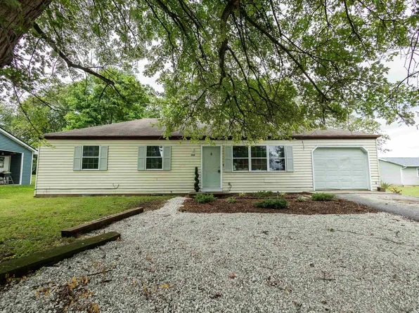 544 E Colony Dr, Salem, IN 47167