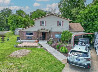 2000 McCullough Chapel Rd, Dyersburg, TN 38024