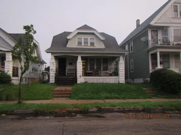 1314 W Ring St, Milwaukee, WI 53206